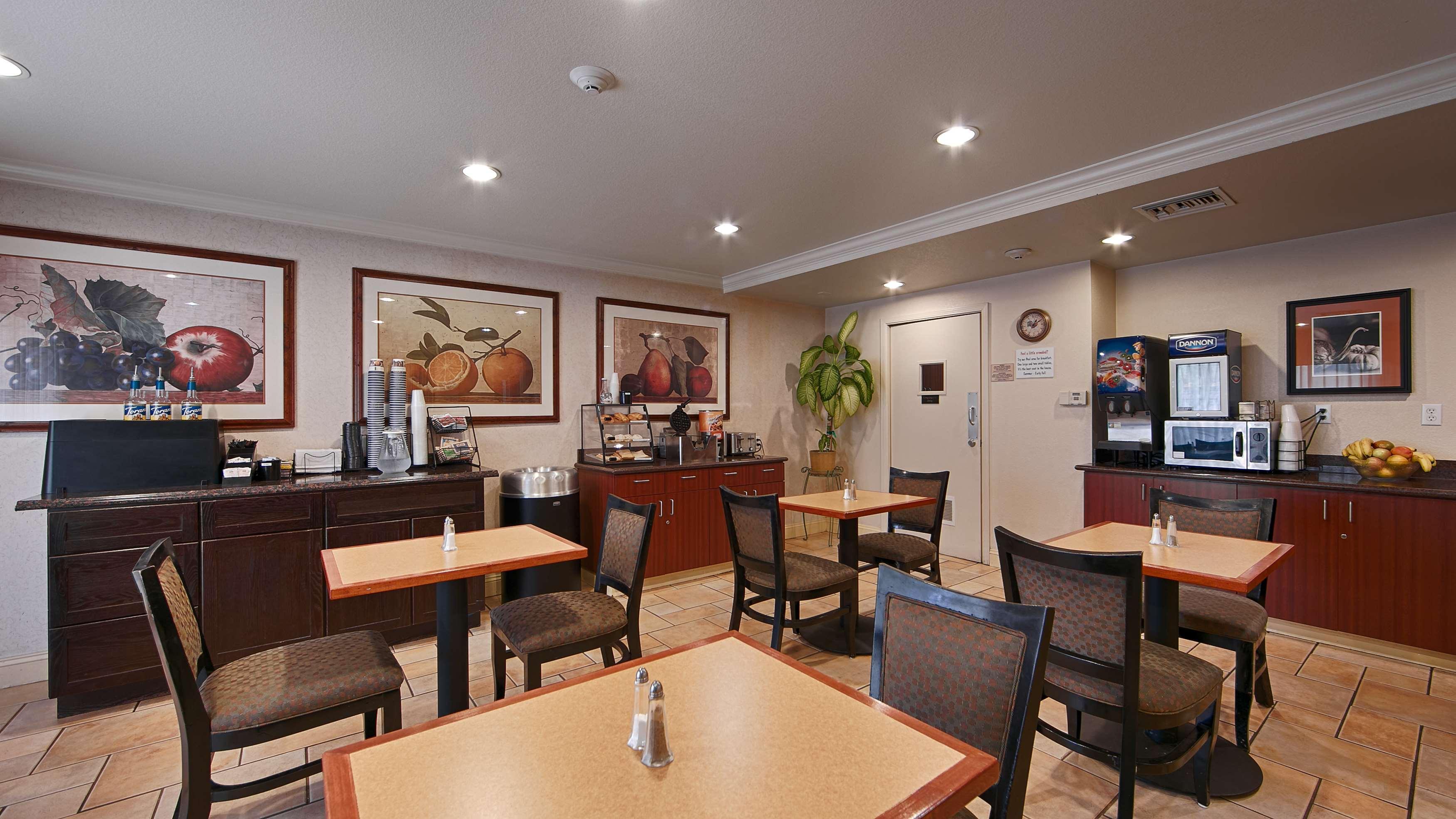 Best Western Danville Sycamore Inn Exterior foto